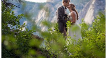 Bleecher122 Black Canyon Inn and Twin Owls Steakhouse Estes Park wedding reception couple portraits of bride and groom