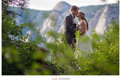 Bleecher122 Black Canyon Inn and Twin Owls Steakhouse Estes Park wedding reception couple portraits of bride and groom