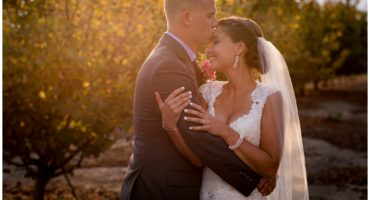 hkblog082 Portland Oregon wedding photographer at Postlewaits Country Weddings
