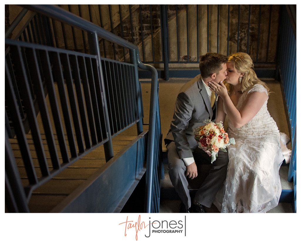 Tivoli wedding, bride and groom in staircase