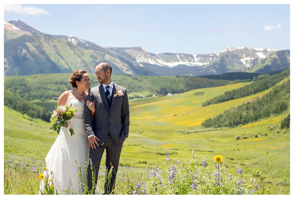 Crested Butte Colorado summer wedding first look at Elk Mountain Range