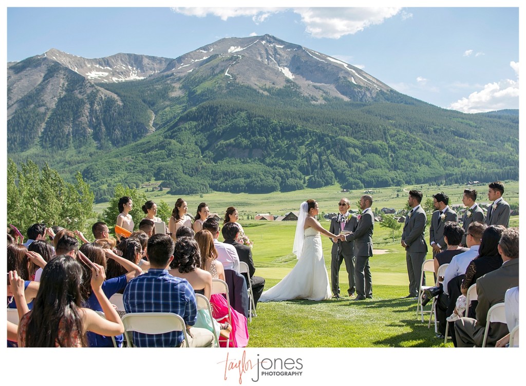 Crested Butte Wedding Photographer at the Club at Crested Butte wedding ceremony
