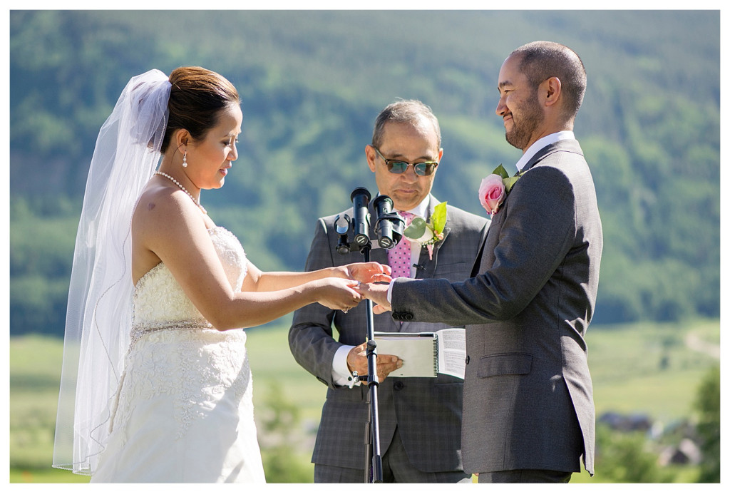 Wedding ceremony at the Club at Crested Butte