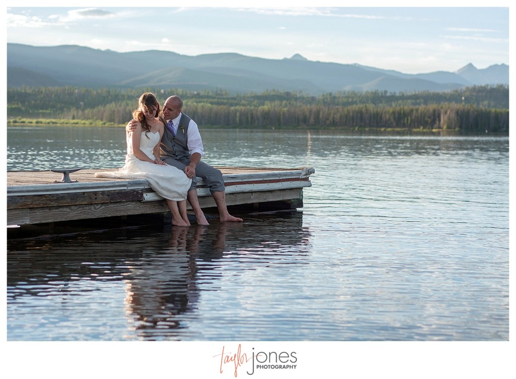 Grand Lake Colorado wedding bride and groom portraits