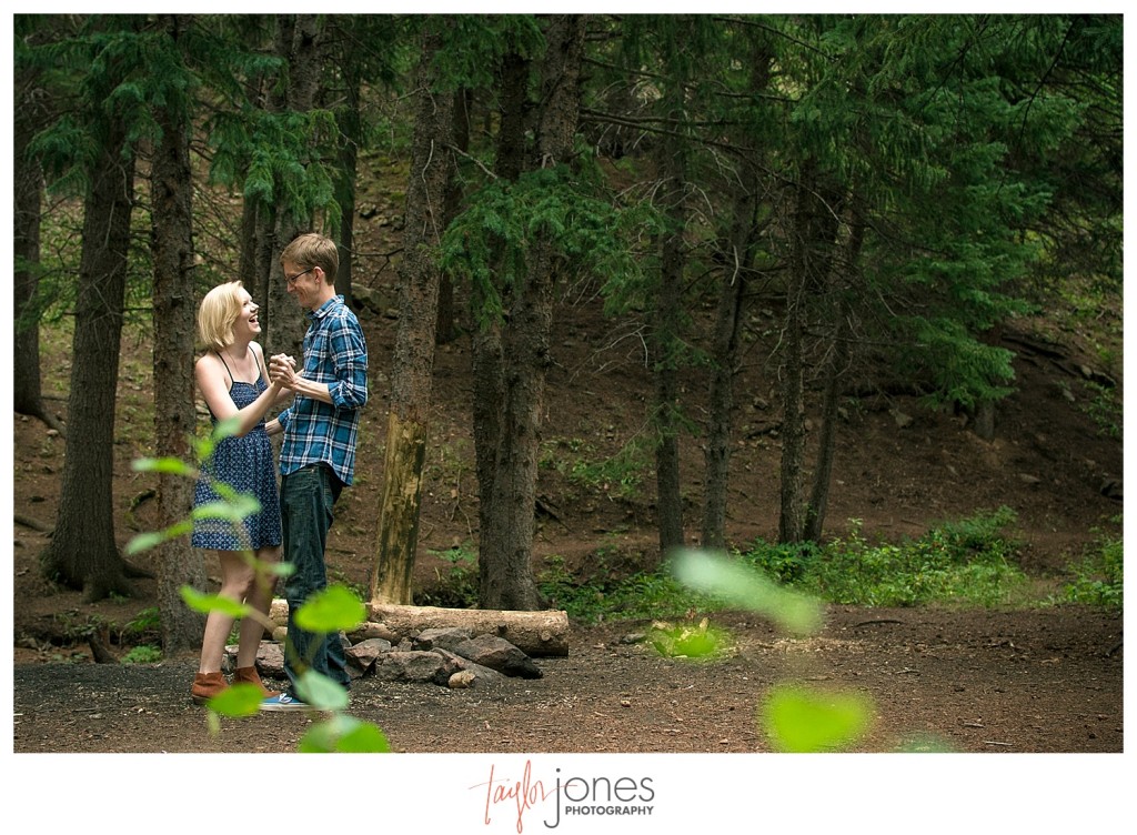Maxwell Falls Conifer engagement shoot