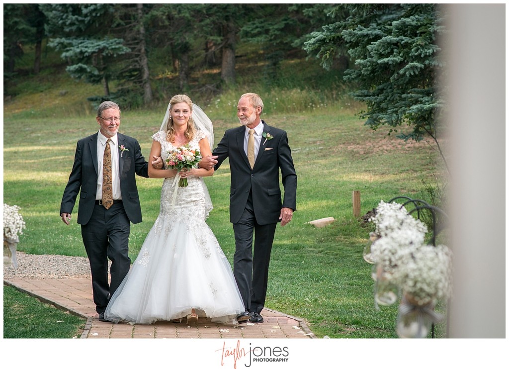 Lower Lake Ranch Pine Colorado wedding photographer ceremony