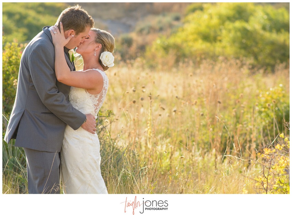 Parker Colorado wedding bride and groom portraits