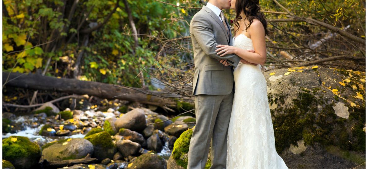 Fall wedding Vail Colorado the Chapel at Beaver Creek Photographer