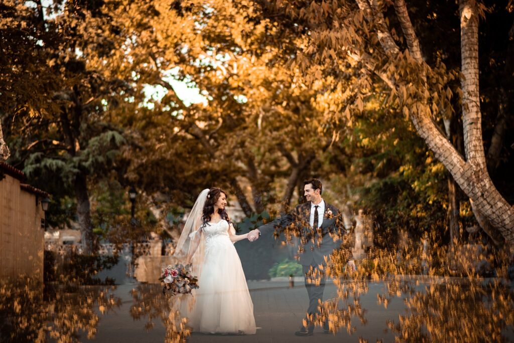 Sedona Arizona elopement at Tlaquepaque wedding venue